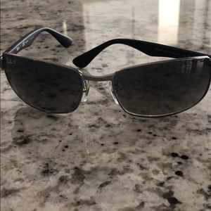 Ray Bans with polarized lenses- Authentic